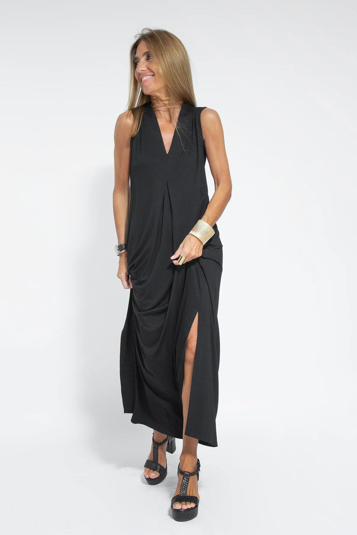Ayania Woman Set: elegante vestido de algodón y chaleco con copa halagadora y efecto de la vaina