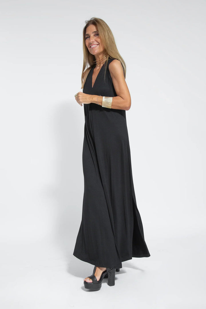 Ayania Woman Set: elegante vestido de algodón y chaleco con copa halagadora y efecto de la vaina