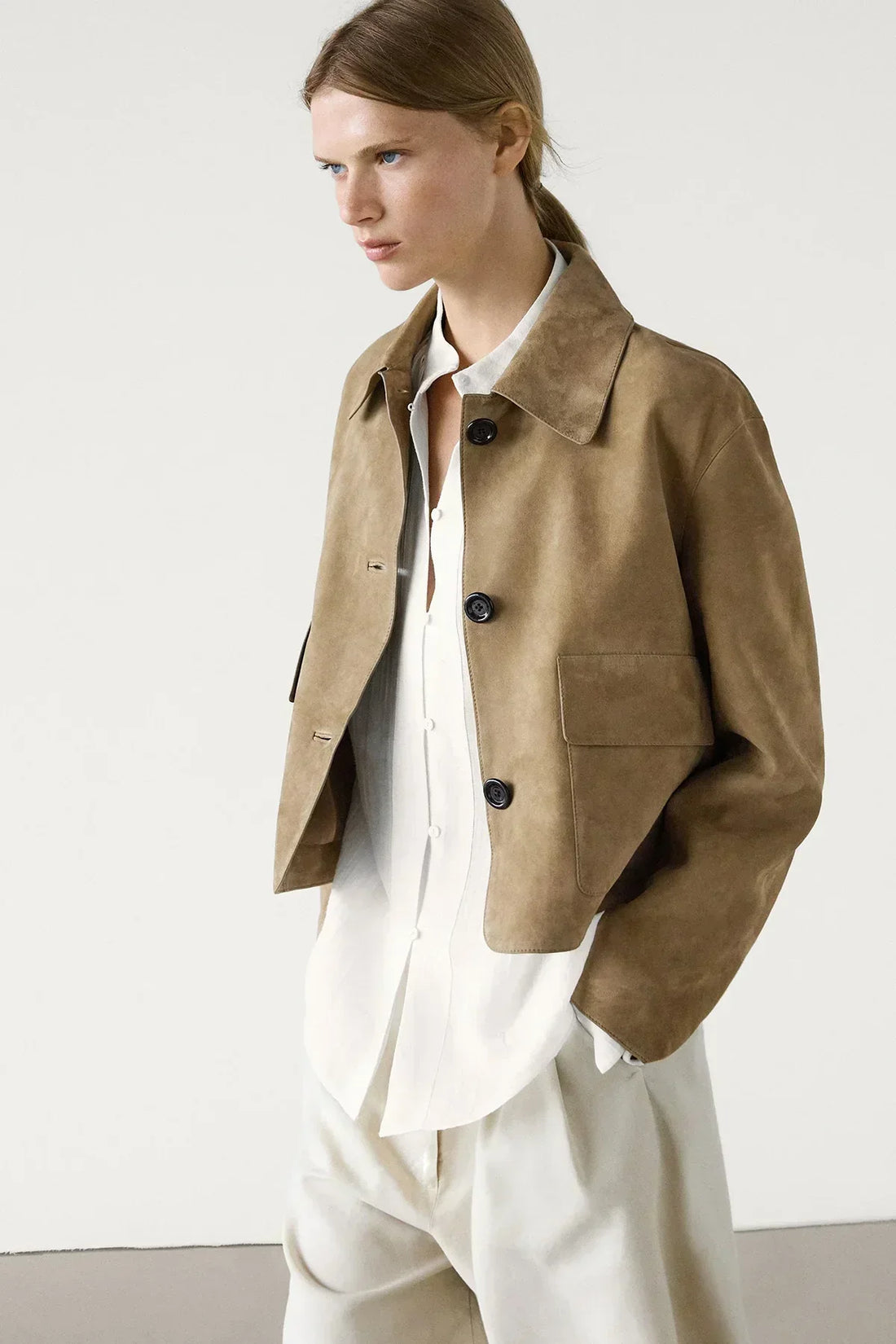 Laurel Veste Femme – Courte en Suédine Beige Élégant, Style Minimaliste & Urbain
