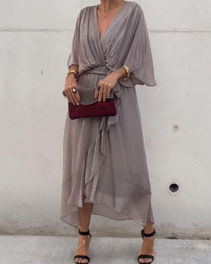 Robe Femme Cristi – Élégante Robe Portefeuille avec Manches Chauve-Souris & Ourlet Asymétrique