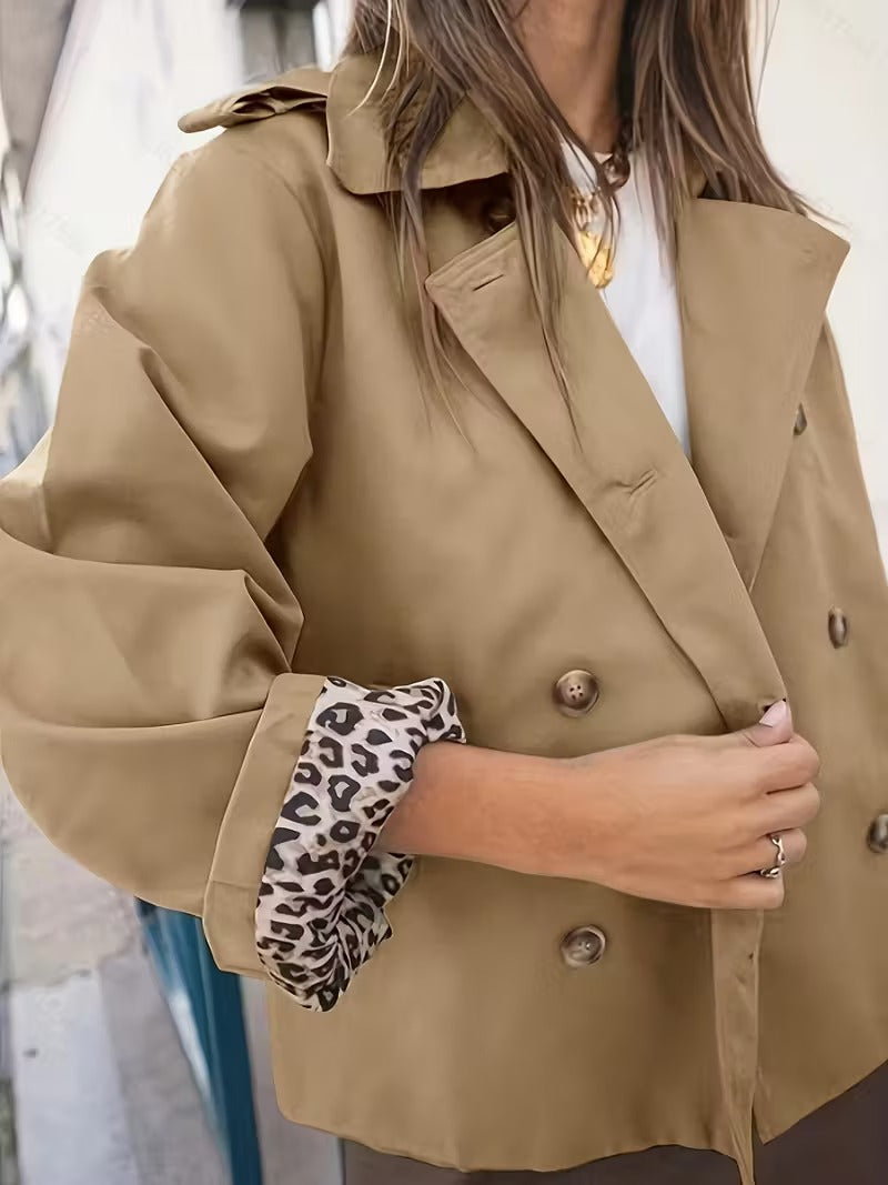 Georgia Trench Court Femme – Jachetă Structurată de Mijloc de Sezon cu Închidere cu Nasturi & Căptușeală Imprimată