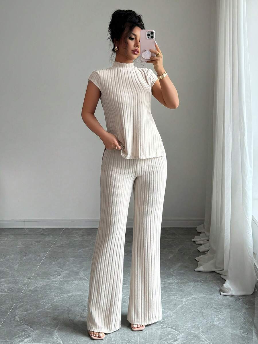 Remi Ensemble Femme – Ensemble Côtelé Deux Pièces Chic avec Haut Ajusté & Pantalon Moderne