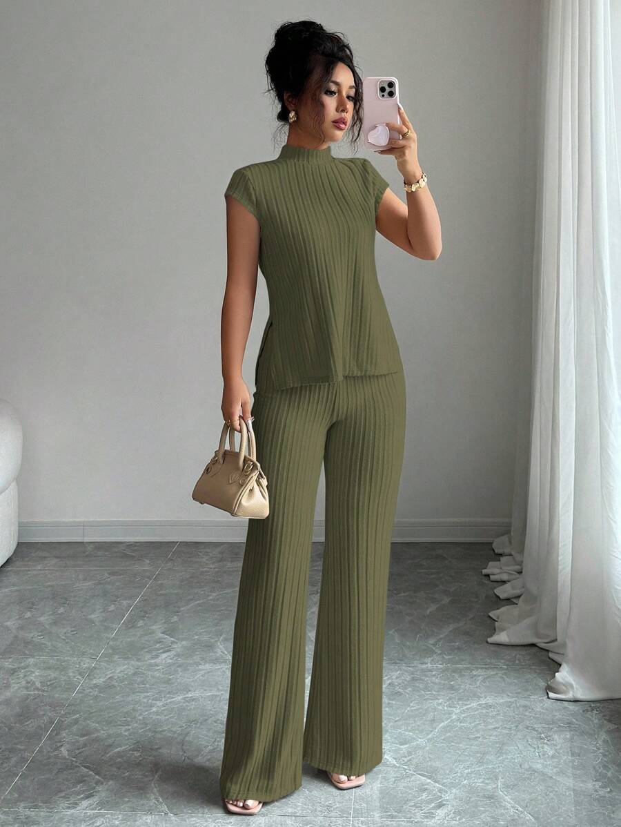 Remi Ensemble Femme – Ensemble Côtelé Deux Pièces Chic avec Haut Ajusté & Pantalon Moderne