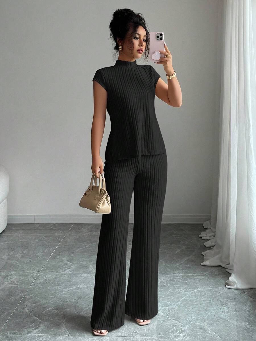 Remi Ensemble Femme – Ensemble Côtelé Deux Pièces Chic avec Haut Ajusté & Pantalon Moderne