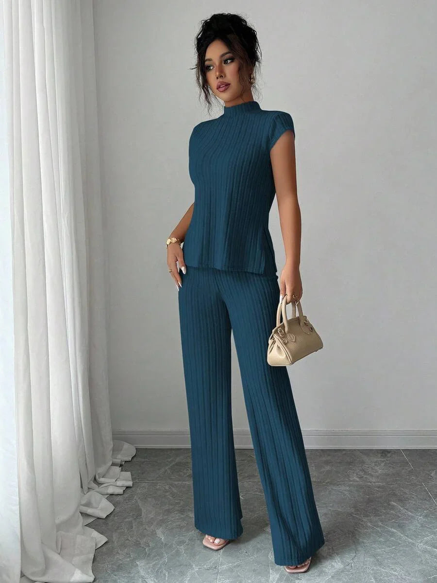 Remi Ensemble Femme – Ensemble Côtelé Deux Pièces Chic avec Haut Ajusté & Pantalon Moderne