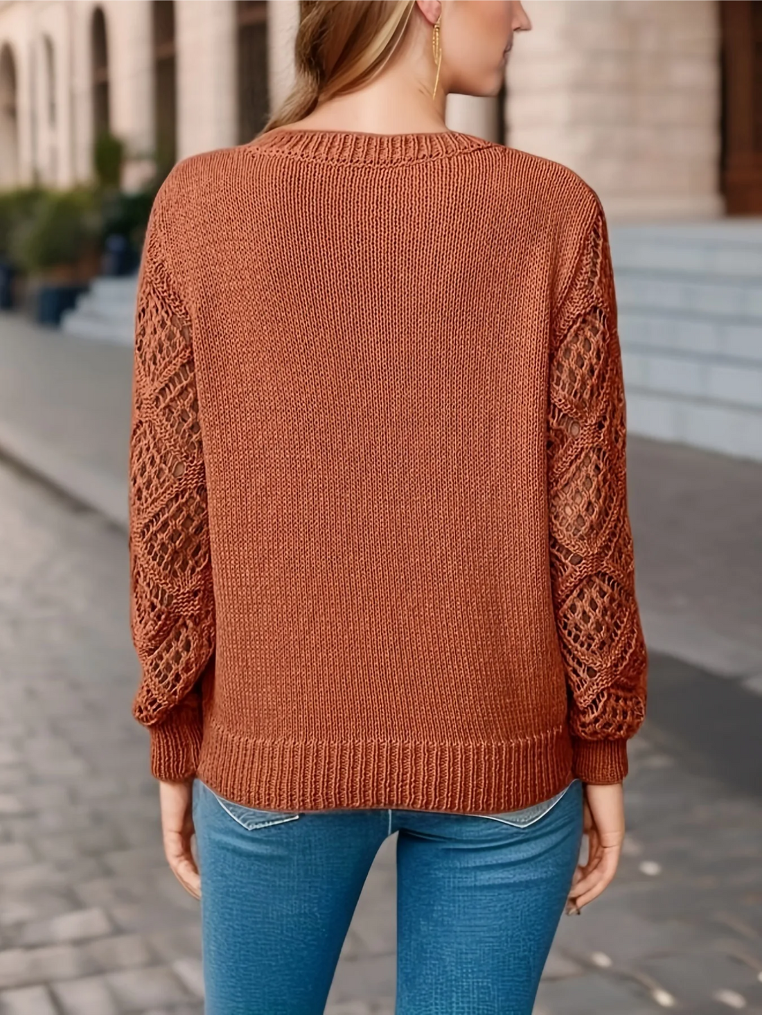 Danny Pull Femme – Léger, Manches Crochetées et Col en V pour un Look Élégant