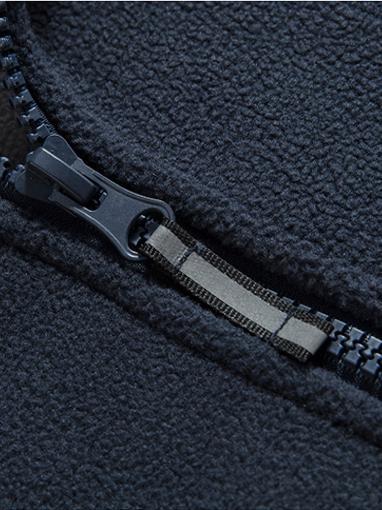 Julius Veste Polaire Outdoor Homme – Douce, Chaude & Légère avec Col Protecteur