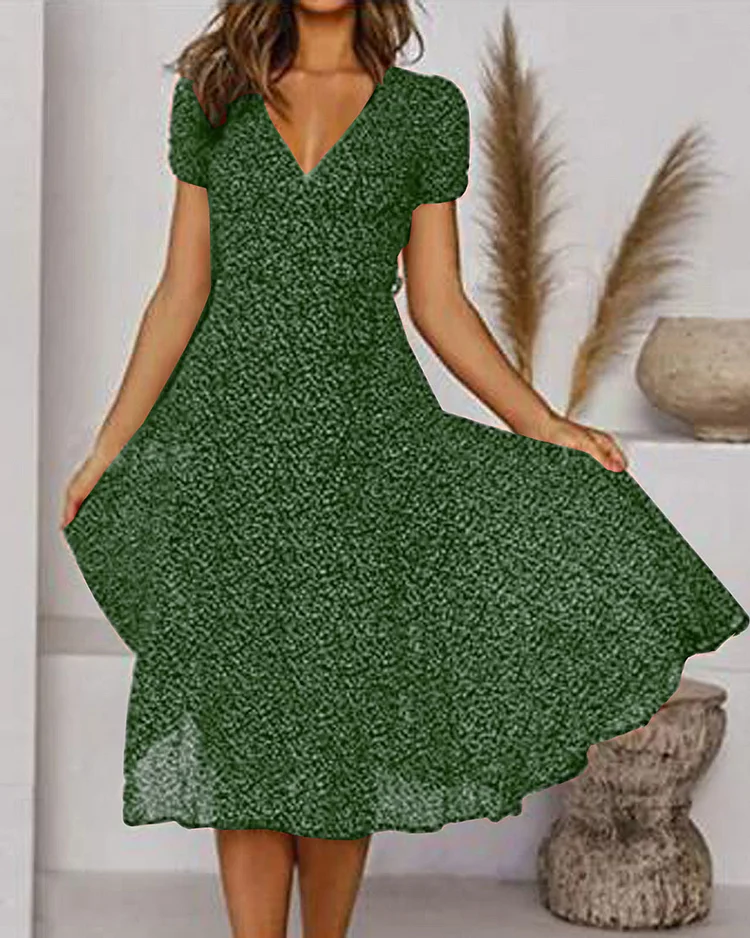 Élise Robe Femme Mousseline – Imprimé Floral Léger, Col en V & Coupe Fluide Estivale