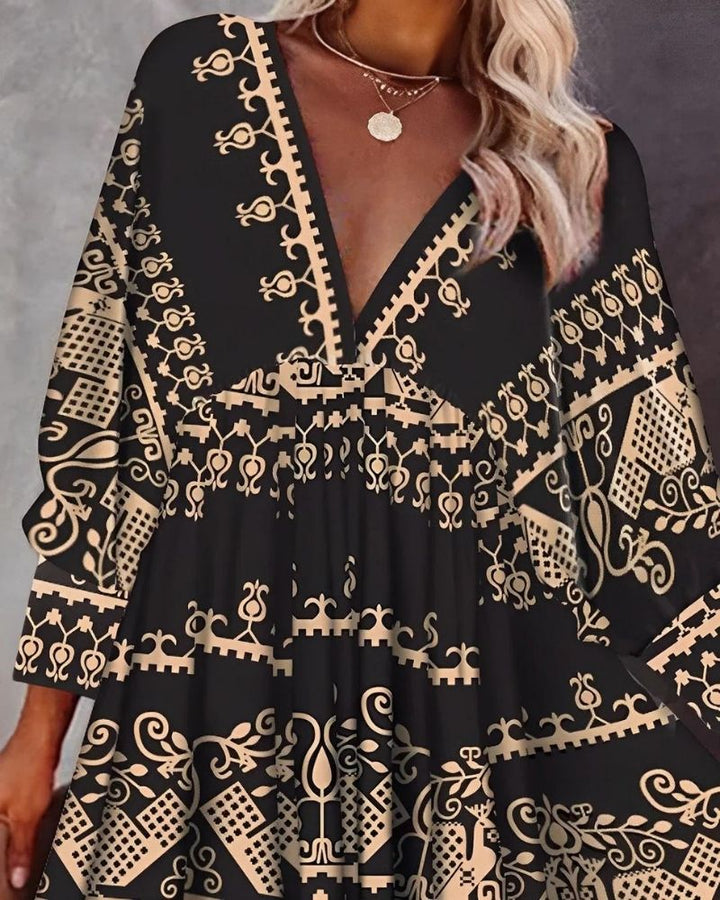Robe d’Été Femme Ava – Mini Robe Légère avec Col en V, Manches 3/4 & Détail Bohème Imprimé