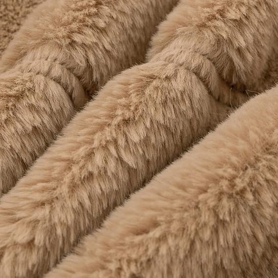 Terry Teddy Vest Woman – Soft Winter Coat with High Collar & Modern Zipped Cut