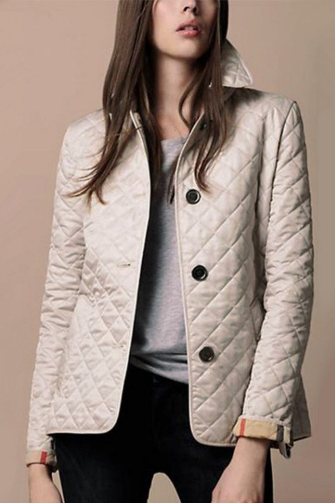 Clara Veste Matelassée – Veste Élégante et Confortable avec Détails Raffinés et Design Ajusté