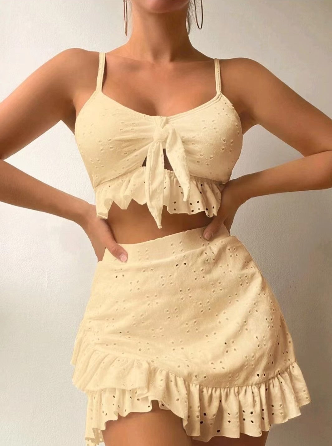 Serena Ensemble de Bain 3 Pièces Femme – Bikini Tendance avec Volants, Jupe & Haut Assorti