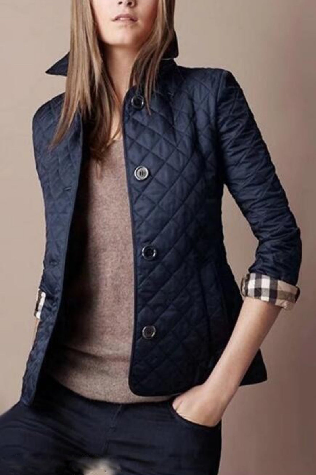 Clara Veste Matelassée – Veste Élégante et Confortable avec Détails Raffinés et Design Ajusté
