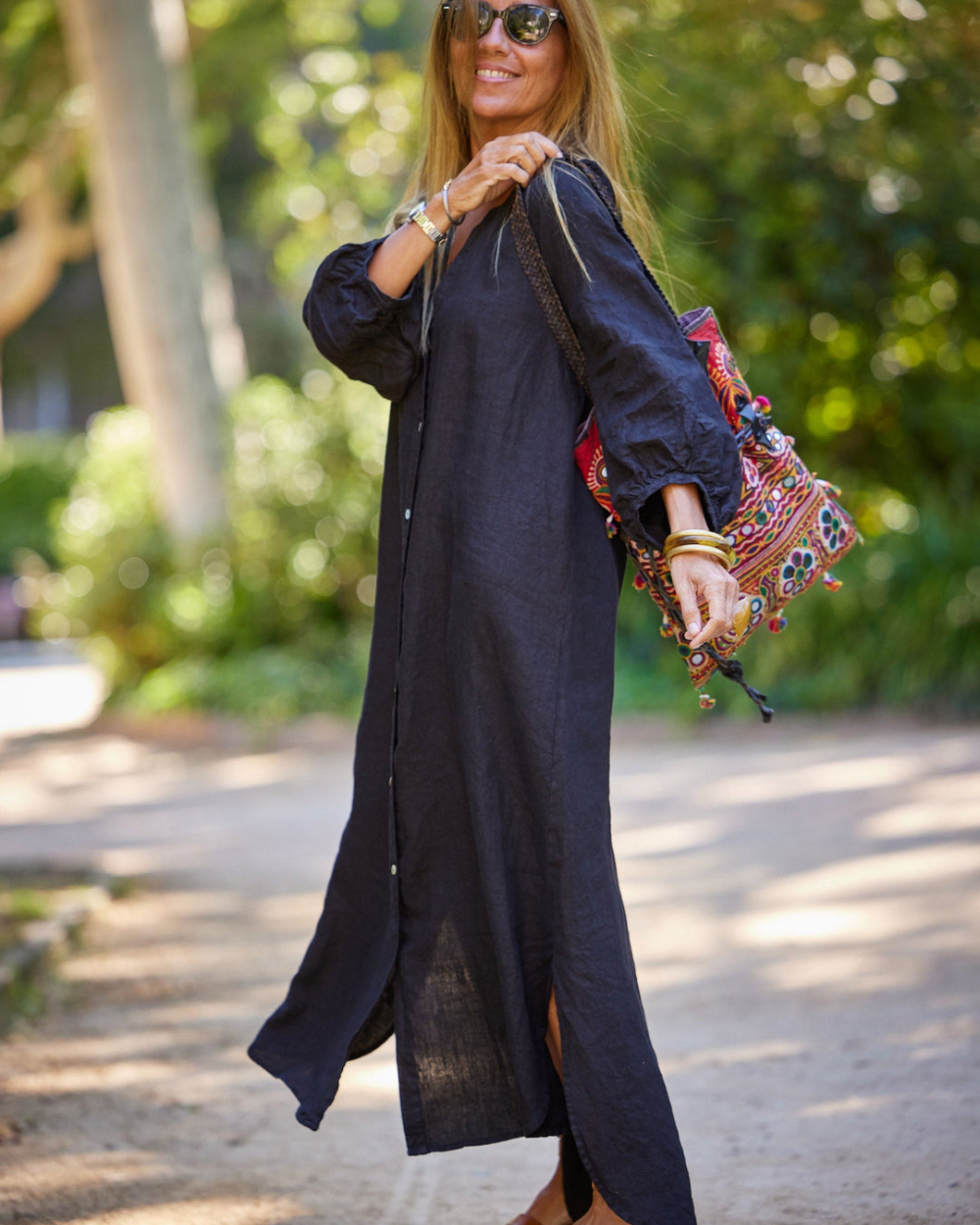 Sereana Robe d’Été Femme – Robe Élégante en Soie avec Coupe Flatteuse & Tissu de Luxe