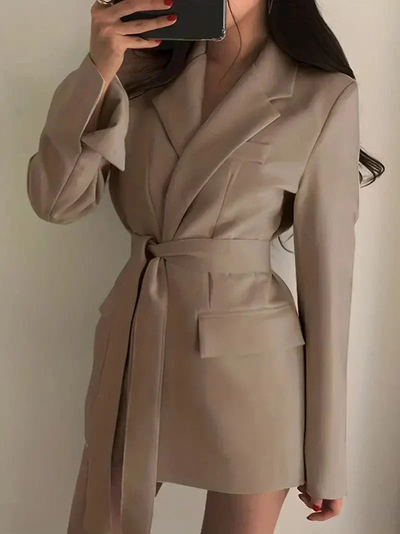Nélia Robe Blazer Femme – Élégante Robe Tailleur Chic à Manches Longues pour Toutes Occasions