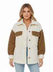 Chaqueta Sherpa para Mujer Amei – Chaqueta Caliente con Botones, Corte Relajado y Diseño en Contraste