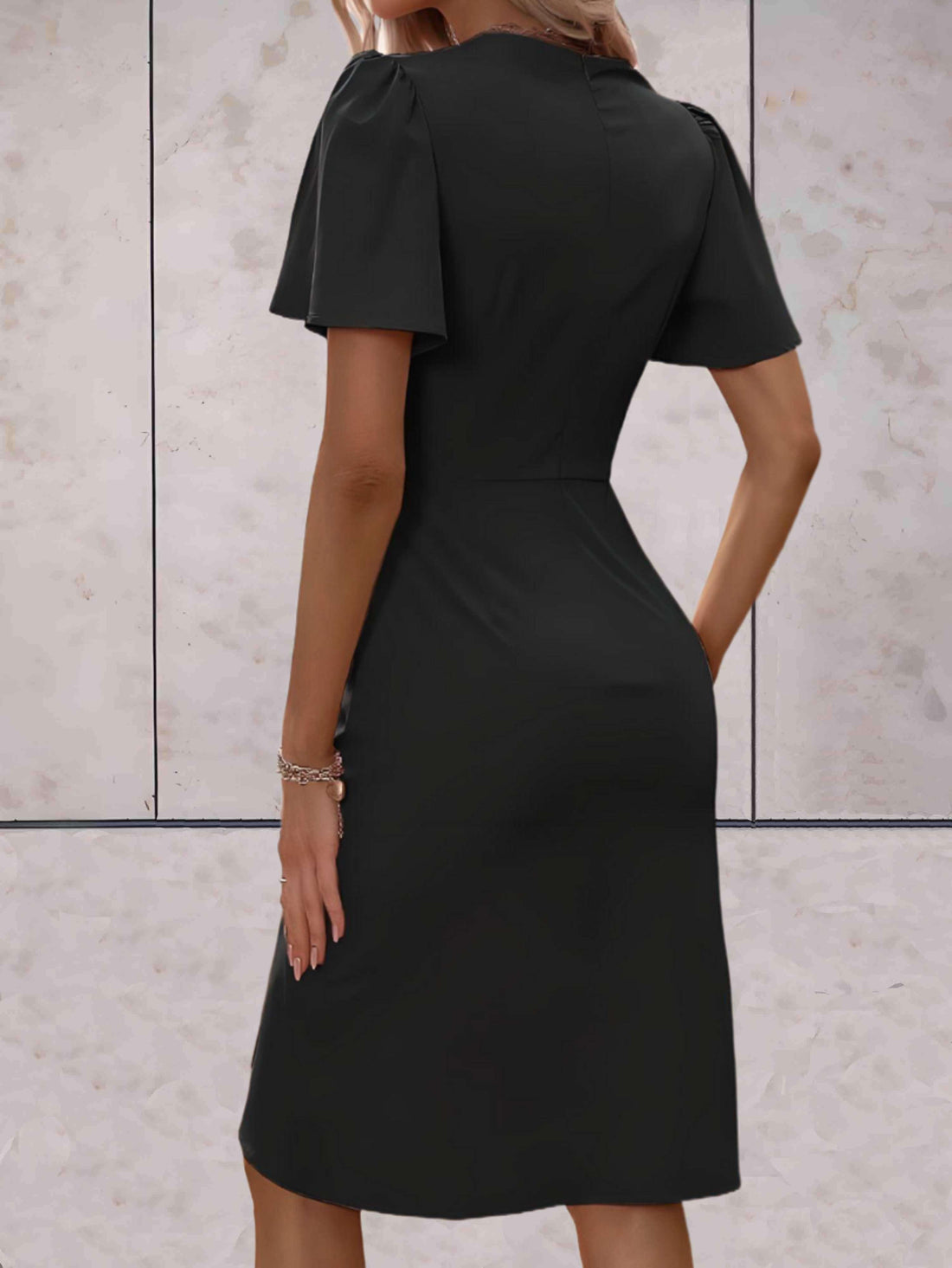 Robe Portefeuille Femme Harper – Élégante Robe Croisée avec Col en V & Coupe Ajustable pour Toute Occasion