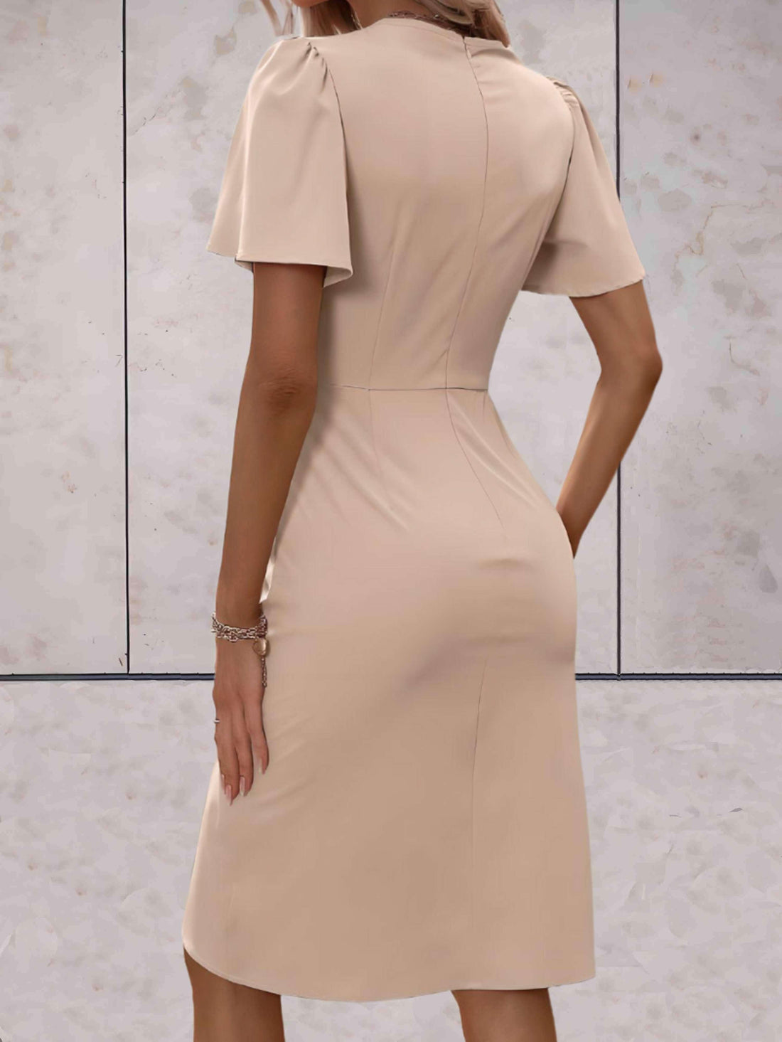 Robe Portefeuille Femme Harper – Élégante Robe Croisée avec Col en V & Coupe Ajustable pour Toute Occasion