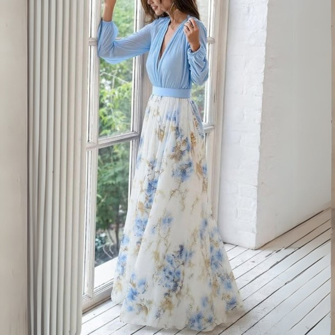 Abito lungo da donna Lily - Stampa floreale blu cielo, tessuto leggero e vestibilità elegante