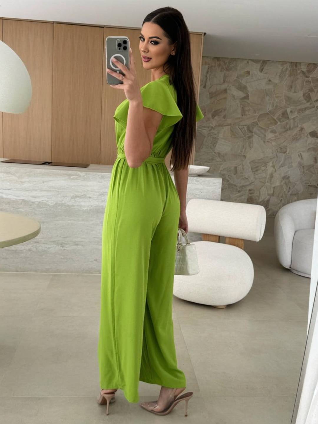 Rochelle Combinaison Femme – Élégante Combinaison Unie avec Décolleté en V, Ceinture & Jambes Amples à Volants
