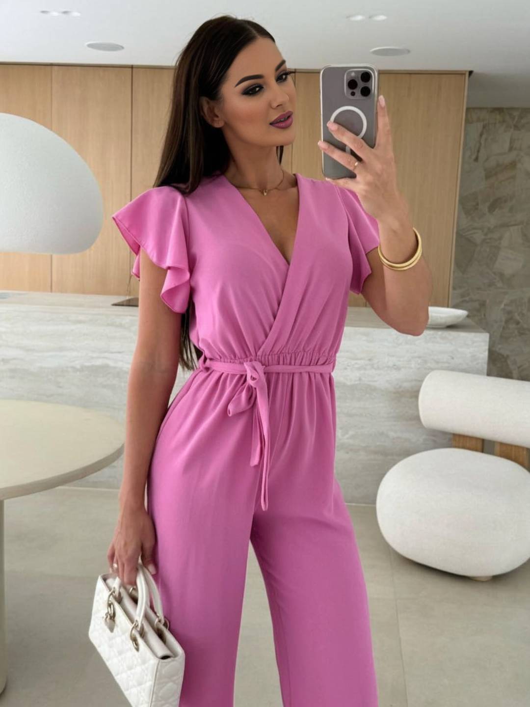 Rochelle Combinaison Femme – Élégante Combinaison Unie avec Décolleté en V, Ceinture & Jambes Amples à Volants