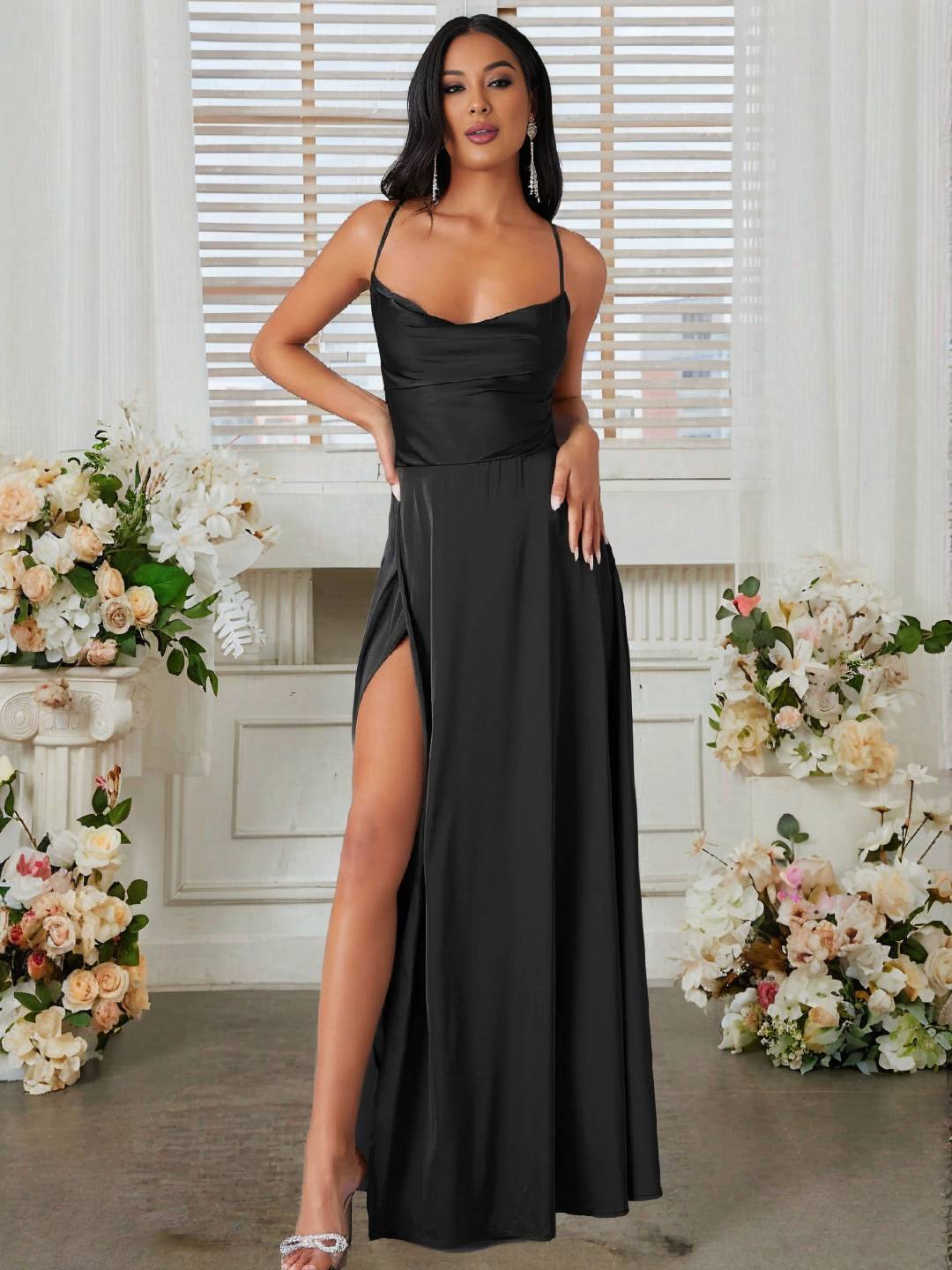 Lorra Robe de Soirée Femme – Élégante Longue Robe Satinée avec Fente, Dos Nu & Bretelles Fines