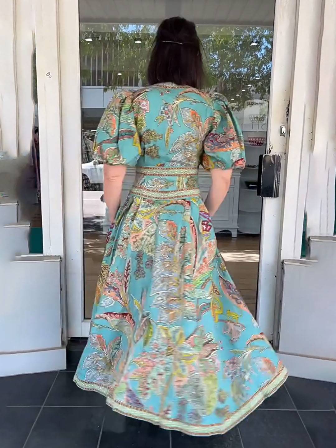 Scarlett Robe Maxi Femme – Élégante Robe Fleurie avec Décolleté en V & Manches Courtes pour Fête & Cérémonie