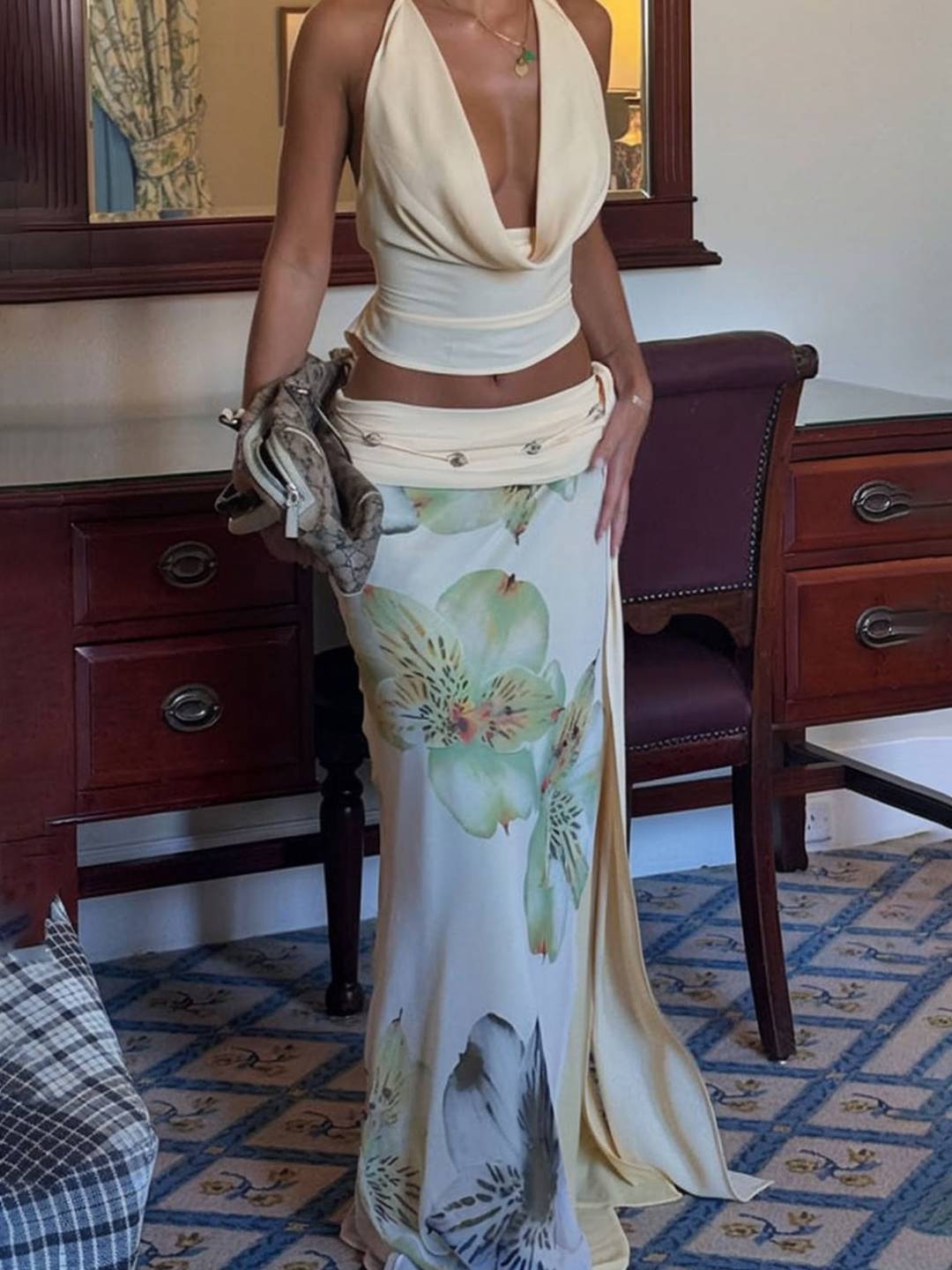 Elizabeth Ensemble Estival Femme – Top à Imprimé Fleuri & Jupe Fendue avec Col Halter et Dos Nu pour la Plage & les Fêtes