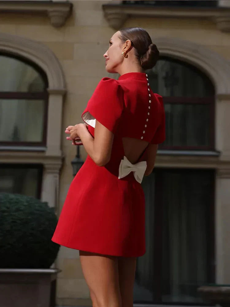 Lissane Robe Mini Rouge Femme – Robe d'Été Chic avec Détail Nœud et Découpes Élégantes