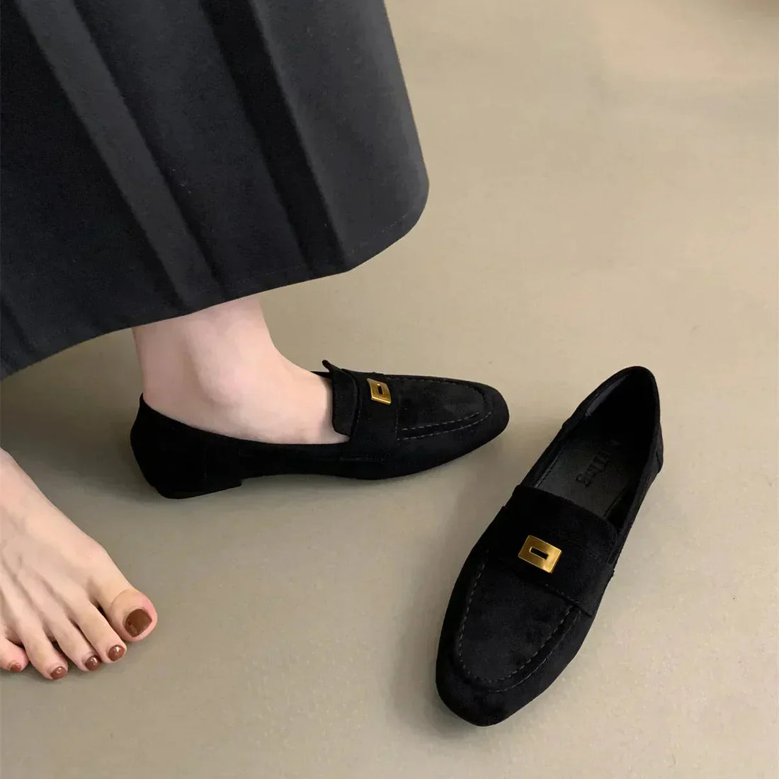 Lina Mocassins Femme – Chaussures Élégantes en Daim Léger avec Design Classique & Confort