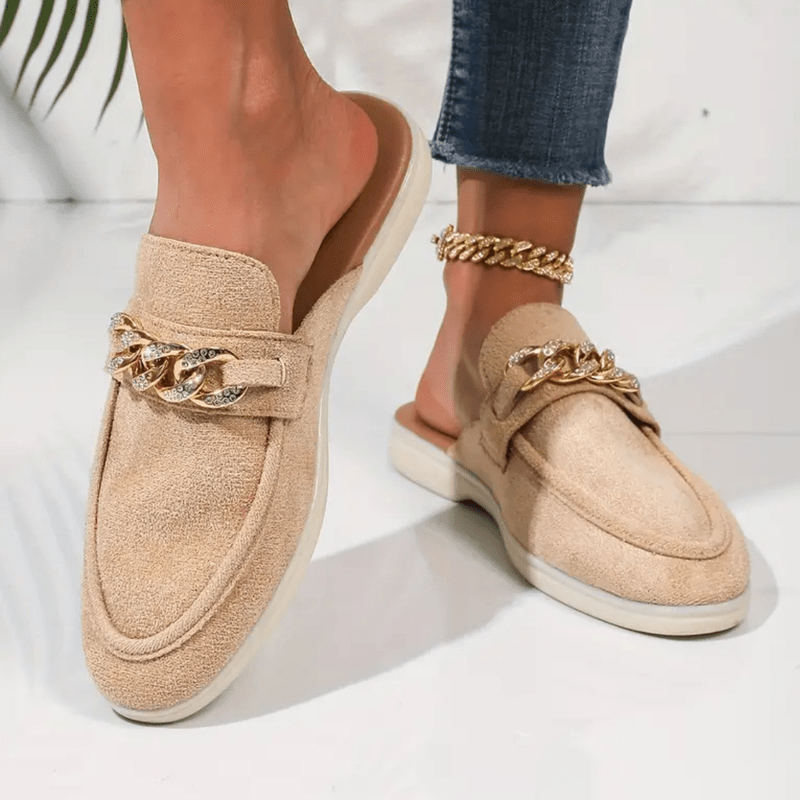Marga Mochassins Women - Muli estivi con una catena dorata con stelo traspirante e comfort chic