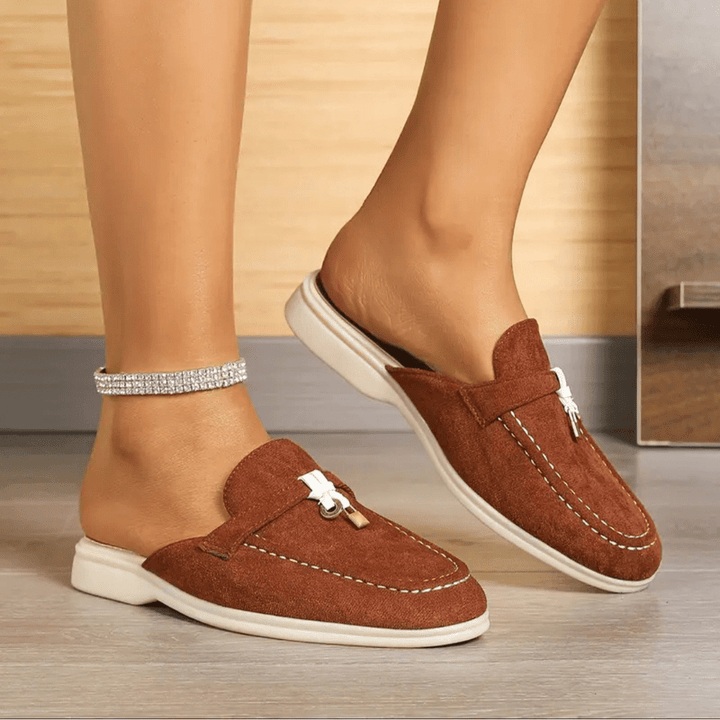 Maris Mocasins Mujeres - Mulas de verano Daim Efecto con Pompon y detalles contrastantes
