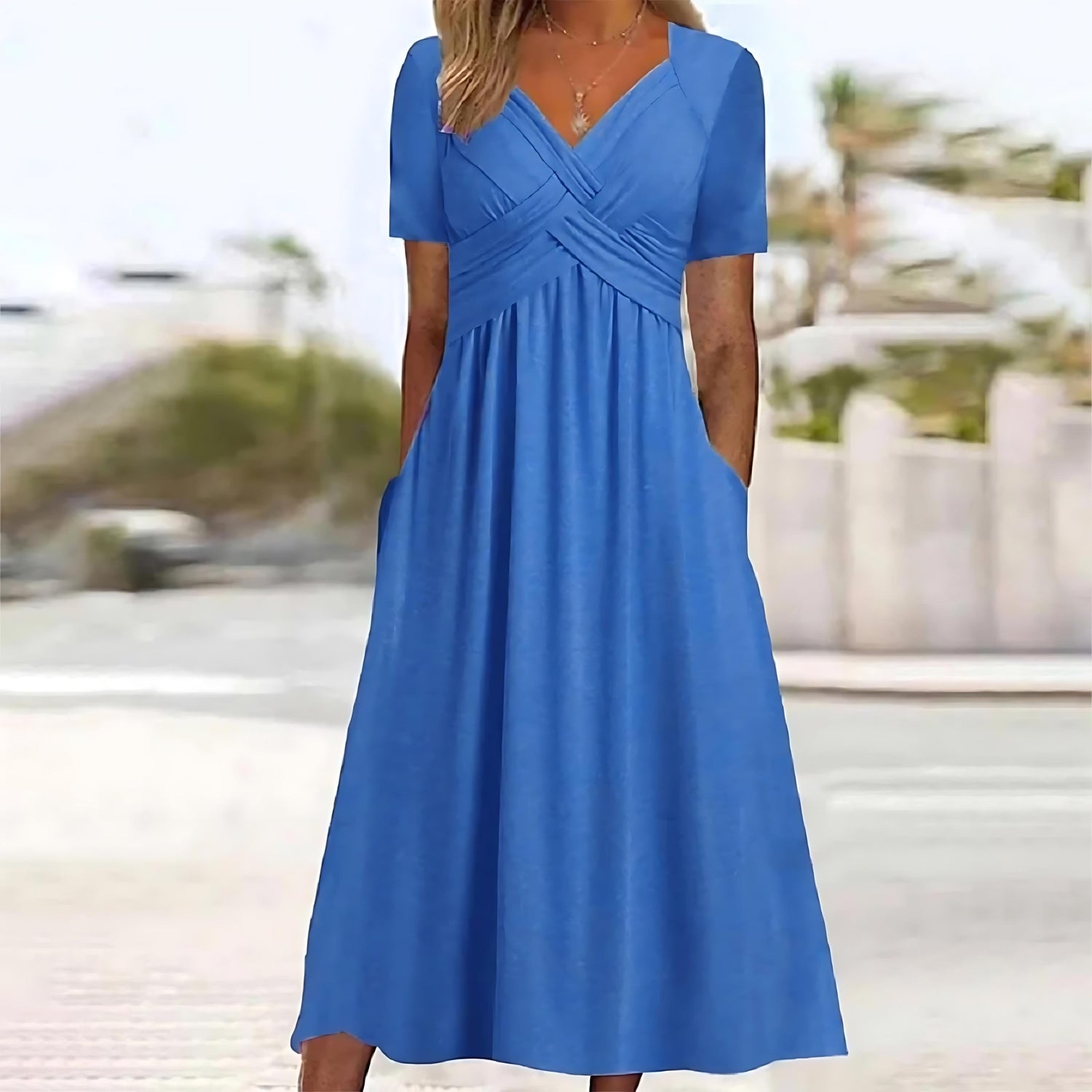 Vestido para mujeres de Queenie Midi - elegante vestido de verano con V y mangas cortas ligeras