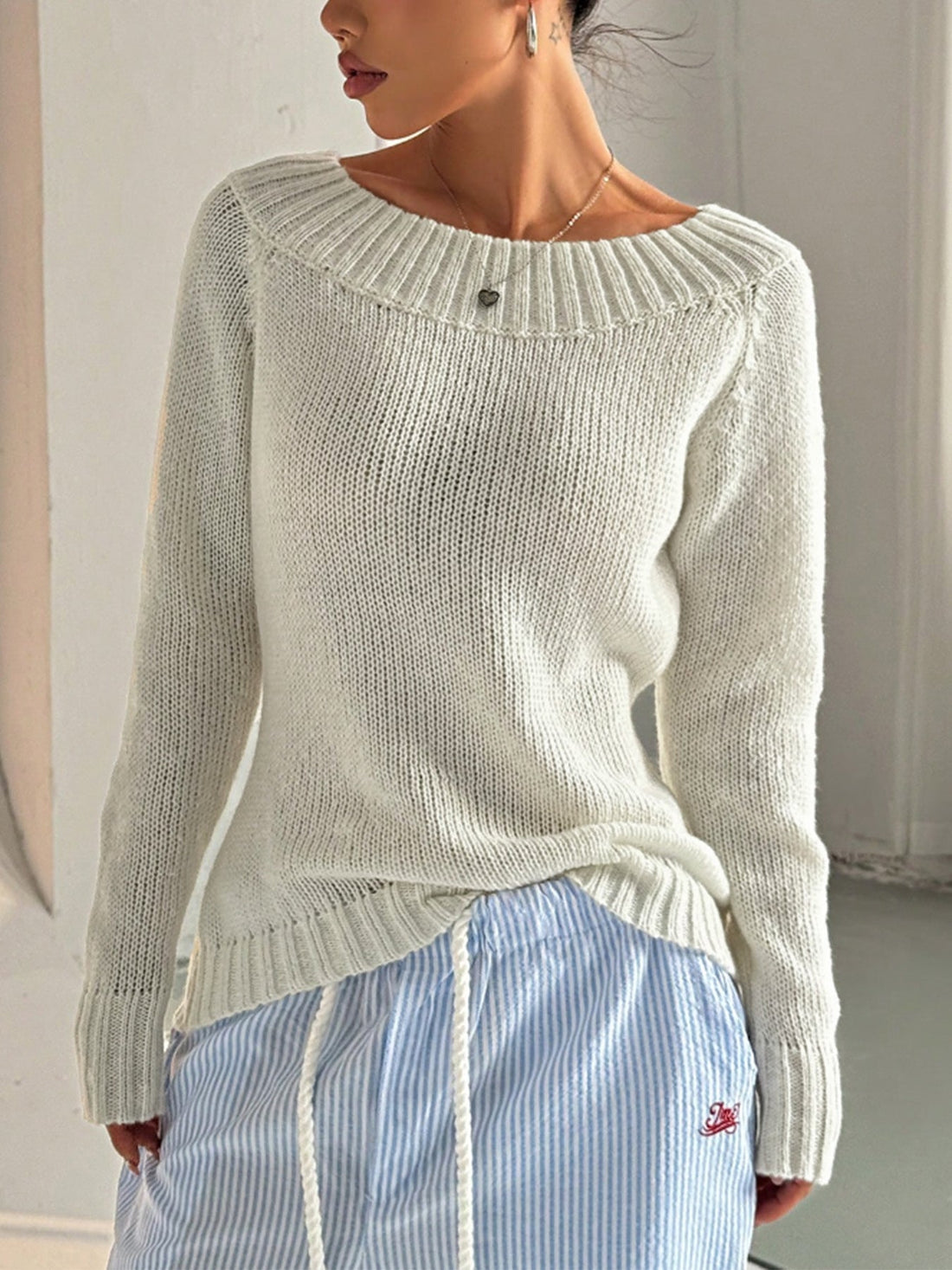 Melanie Pull Femme – Tricot à Épaules Dénudées Élégant & Maille Douce Automne/Hiver