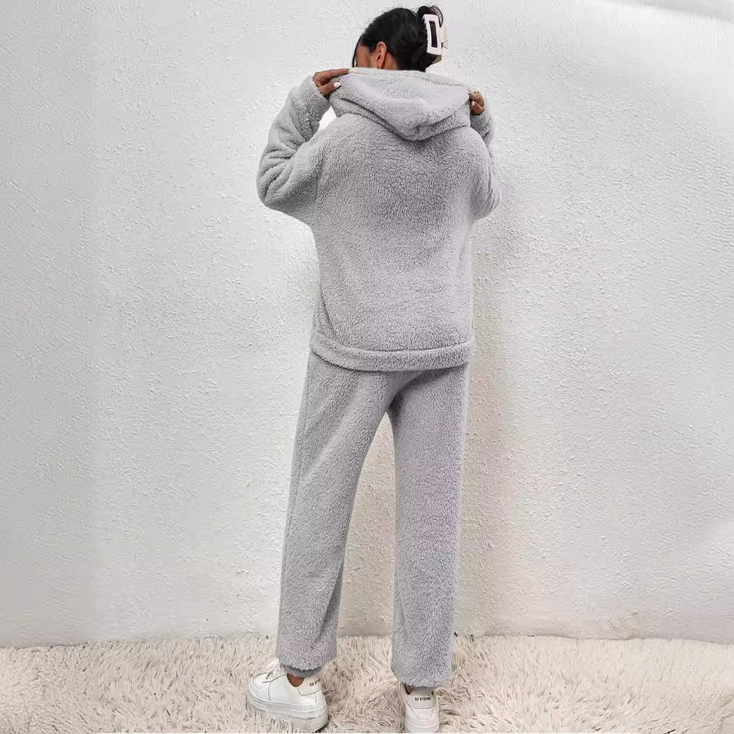 Lillie Women's Set – Soft Fleece Indoor Outfit with Hoodie & Comfortable Jogging Pants