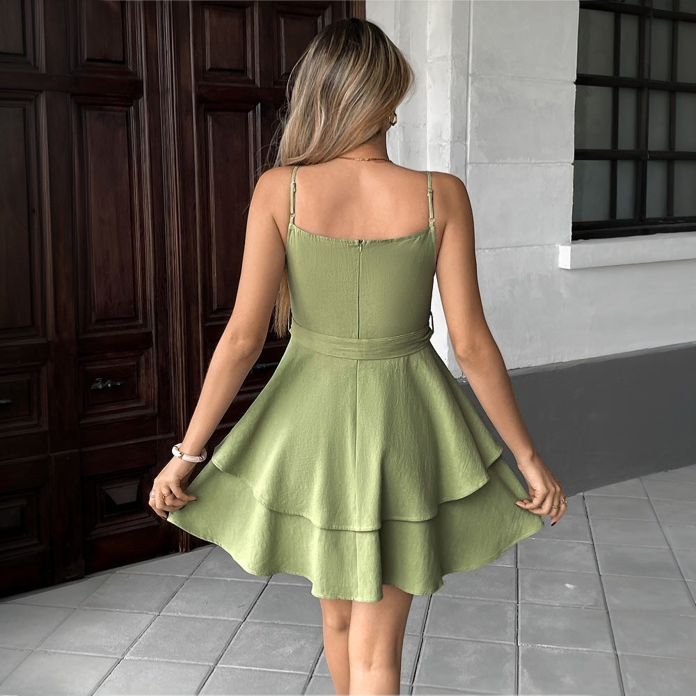 Mila Robe Courte Femme – Robe d’Été Sans Manches à Volants, Col V & Ceinture à la Taille