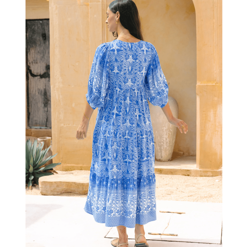 Rosina Robe Longue – Imprimé Bohème Abstrait & Coupe Fluide à Étages