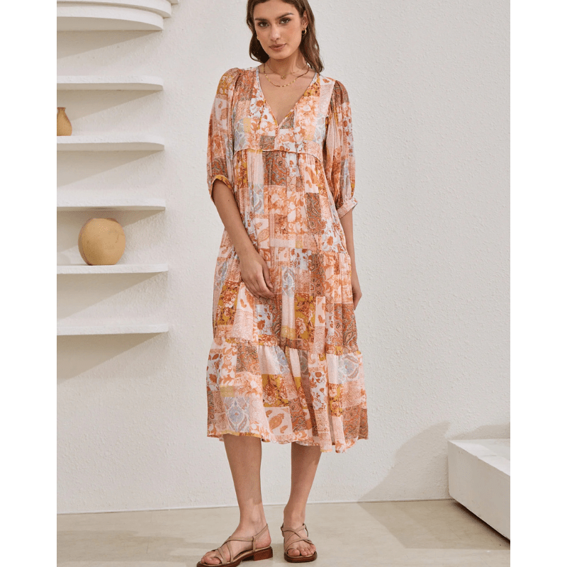 Rosina Robe Longue – Imprimé Bohème Abstrait & Coupe Fluide à Étages