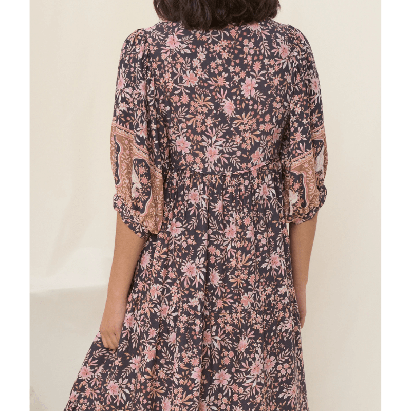 Runa Robe Mi-Longue – Imprimé Floral & Manches Bouffantes Légères Été