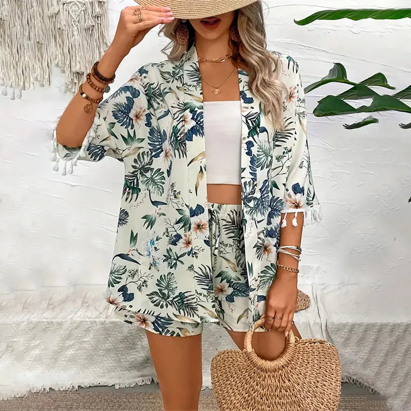 Ensemble d’Été Femme Dianella – Set Deux Pièces avec Short Fleuri & Élégant Cardigan Ouvert