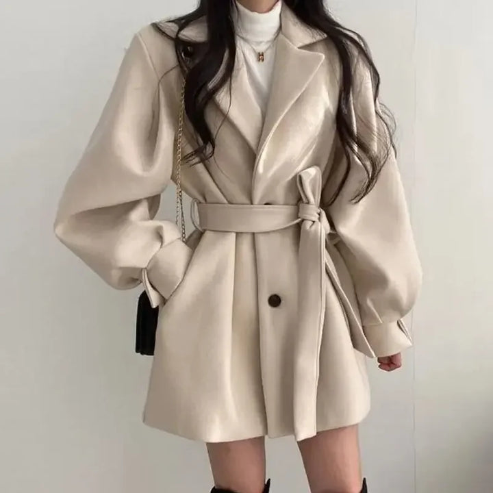 Zariah Manteau Femme – Trench Élégant à Coupe Ceinturée & Style Intemporel