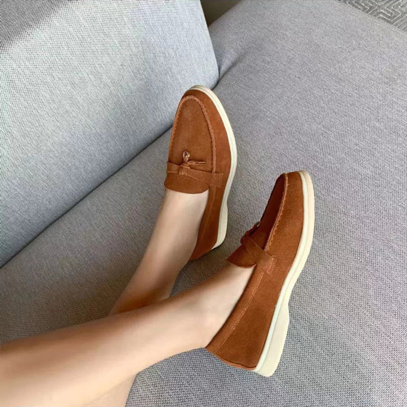Jasmine Femme Mocassins – Élégants Mocassins en Daim avec Détail Chic à Fermoir