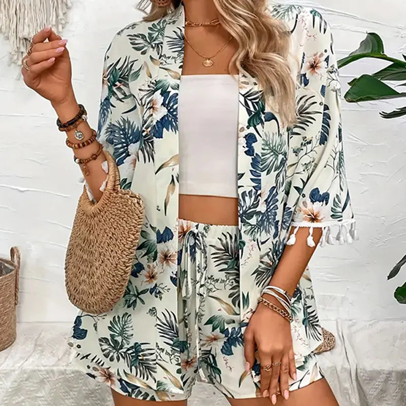 Ensemble d’Été Femme Dianella – Set Deux Pièces avec Short Fleuri & Élégant Cardigan Ouvert