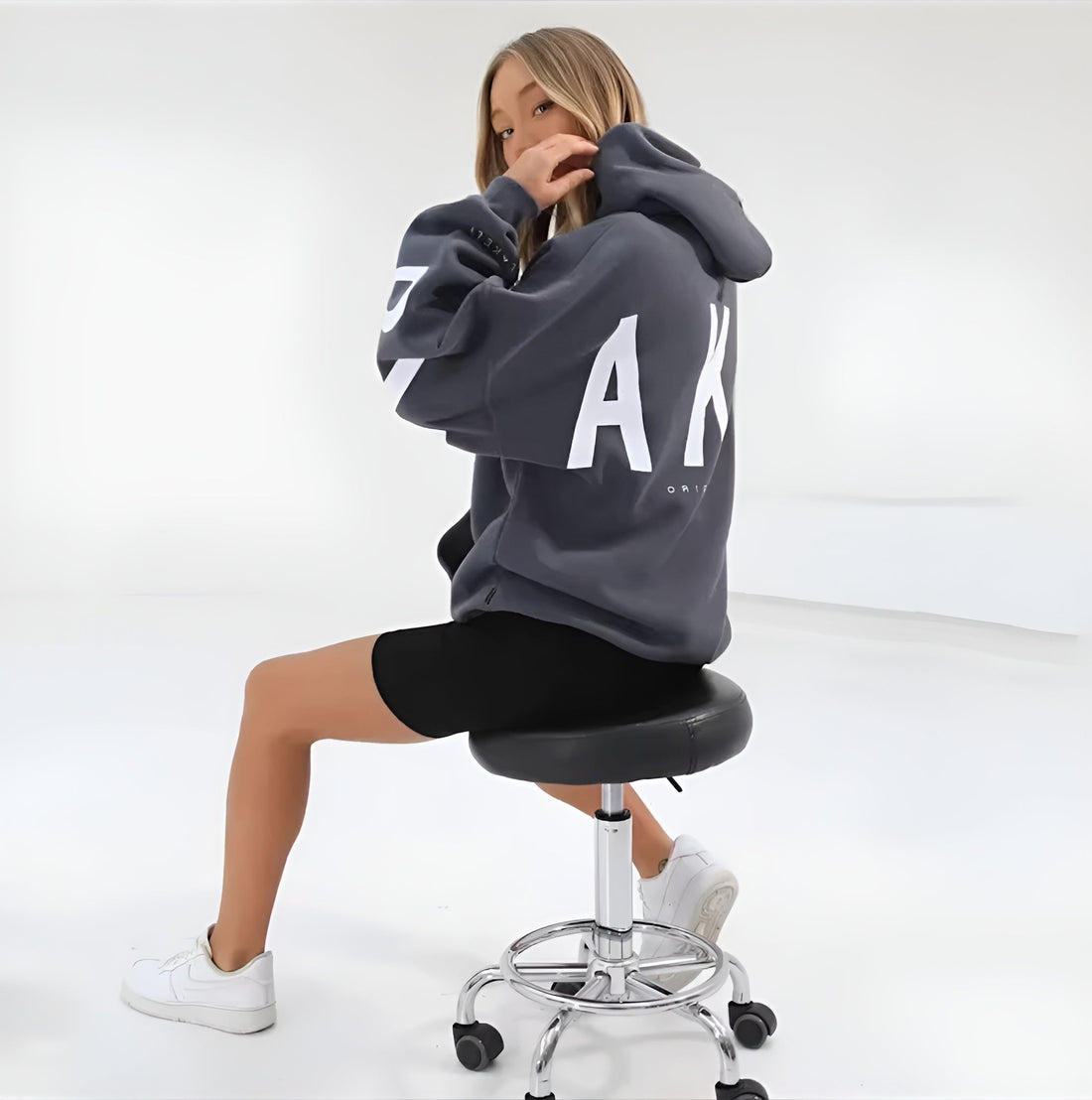 Hoodie Femme Oversize – Chaud, Doux & Décontracté avec Poche Kangourou