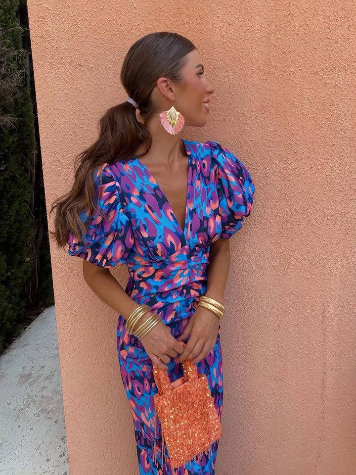 Sophie Robe Midi Imprimée – Manches Bouffantes & Coupe Cintrée Élégante