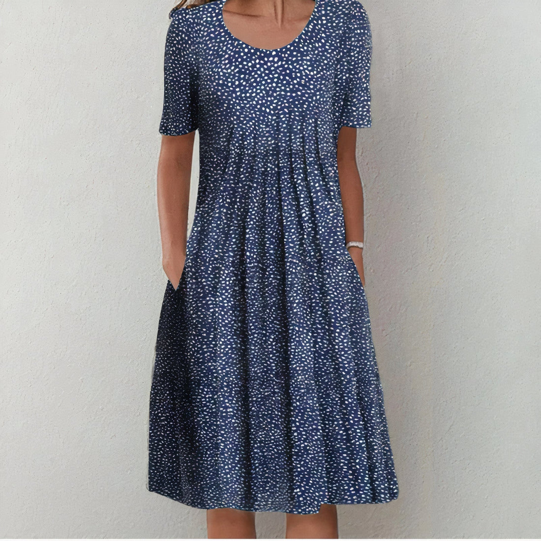 Vestido de verano de Ulla Woman - elegante vestido de algodón con comodidad transpirable y diseño atemporal
