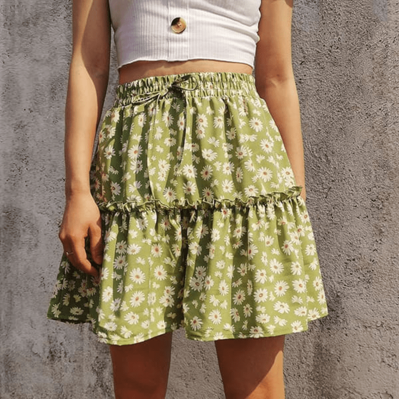 Wanda Jupe Courte Fleurie Looksy – Taille Haute Flatteuse & Volants Superposés Légers