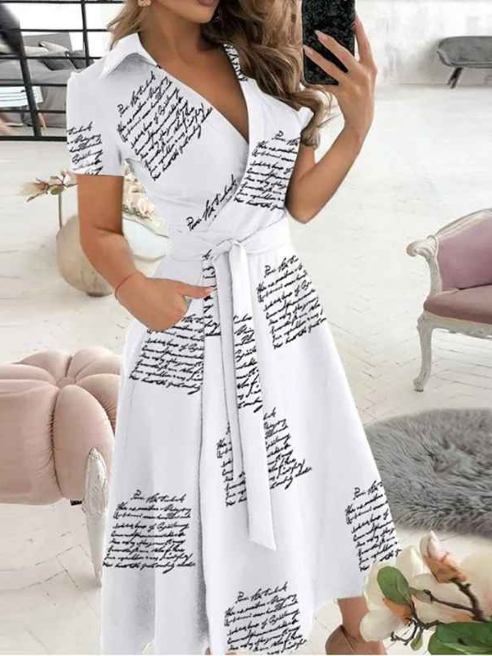 Lucia Robe Femme – Robe à Imprimé Géométrique avec Ceinture à la Taille et Coupe Aérienne pour Chaque Instant