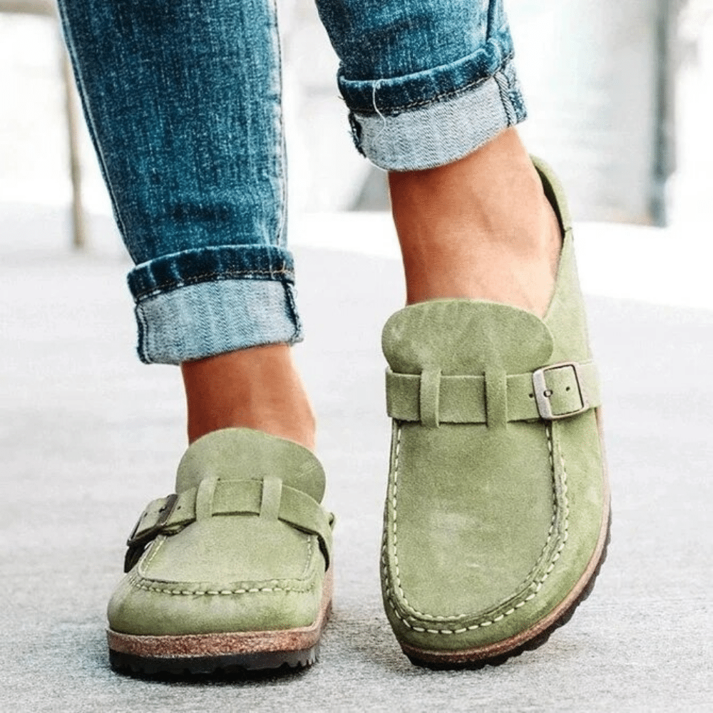 Georgia Sabots Femme Comfort - Mulas ergonómicas con flagle de cierre para un estilo relajado