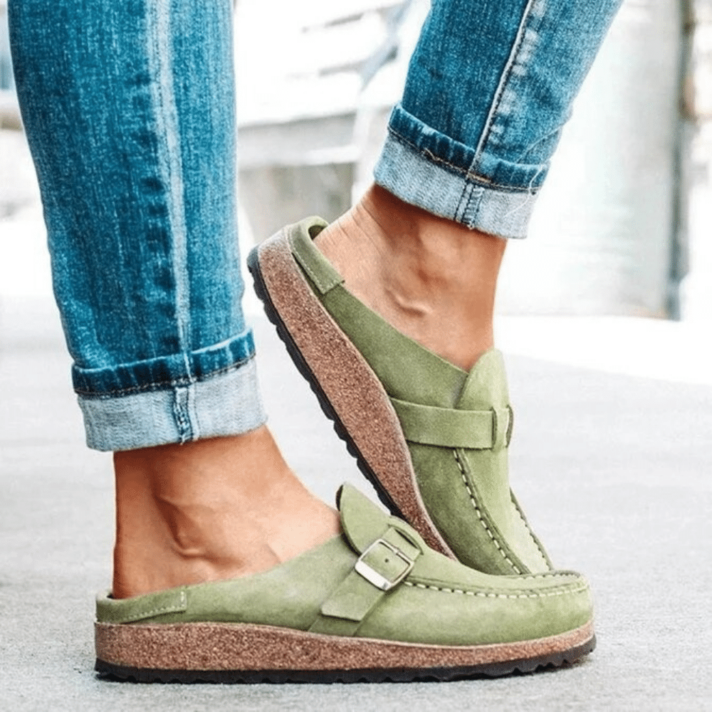 Georgia Sabots Femme Comfort - Mulas ergonómicas con flagle de cierre para un estilo relajado